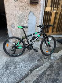 Mtb rockrider 700