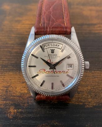 Ricoh Dynamic Wide Automatic Custom Dial