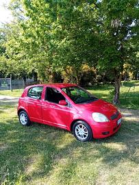 Toyota Yaris 1.3i 16V cat 5 porte Sol Blue