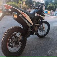 PROMO ENDURO Malaguti XSM 125-MOT.LC APRILIA