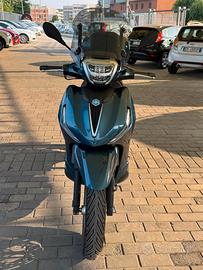 Piaggio Beverly 400 - 2024