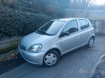 Toyota Yaris 2002
