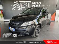 Lancia Ypsilon 1.0 firefly hybrid Silver Plus...