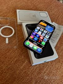 IPHONE 15 PRO 256 giga