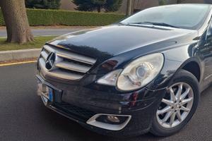 MERCEDES CLASSE R (BR251) ('05-'13') R320 CDI 
Dat