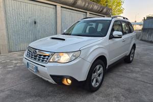 Subaru Forester 2.0 D  4WD XS Trend 