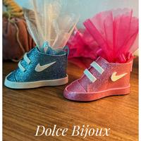 Porta confetti bomboniere nascita scarpette .nike.