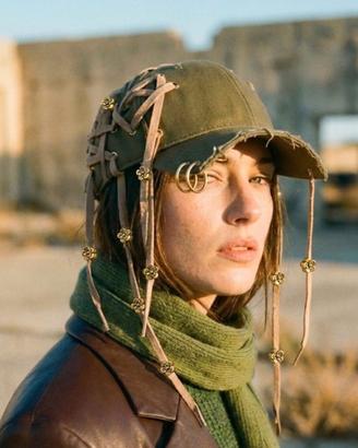 Olivia customcap- Green Khaki & Laces Design | Pez