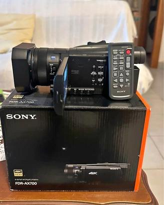Sony AX700