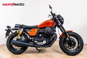 MOTO GUZZI V9 BOBBER SPORT - 2021
