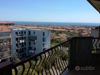 Ampio appartamento panoramico