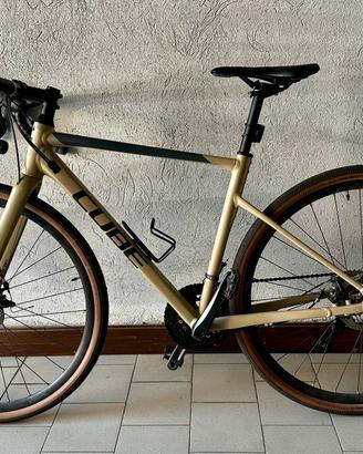 CUBE Nuroad Pro Gravel