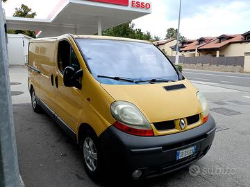 renault trafic 1.9 dci 100