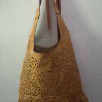 Borsa traforata giallo ocra