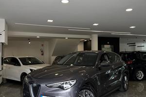 Alfa Romeo Stelvio 2.2 Turbodiesel 180 CV AT8 RWD 