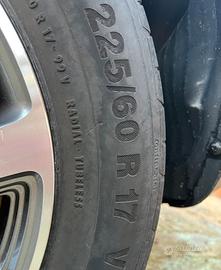 Continental 225 60 R 17