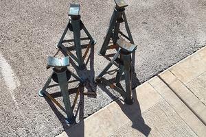 cavalletti per auto 