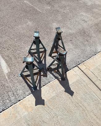 cavalletti per auto 