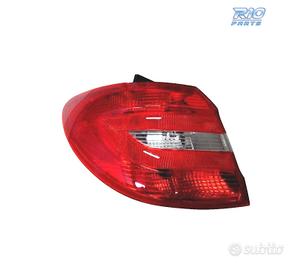 FANALE SINISTRO MERCEDES CLASSE B W246 12-14