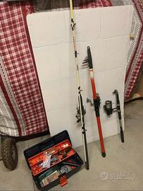 3 canne da pesca + Valigetta