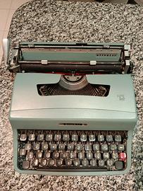 Olivetti lettera 32