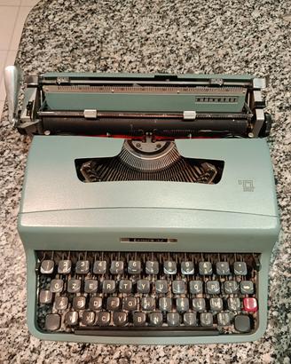 Olivetti lettera 32