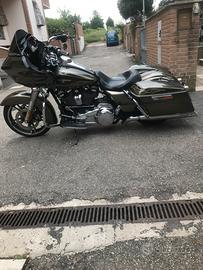 Road Glide special