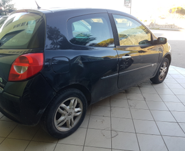 Renault clio 1200