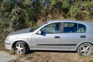 NISSAN Almera 2ª s./Tino - 2000