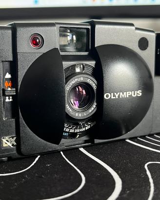 Olympus XA3 con manuale e custodia - TESTATA!!