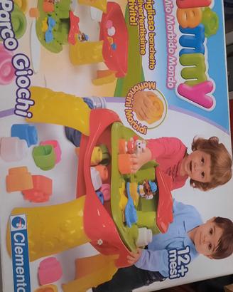 clemmy tavolo parco gioco