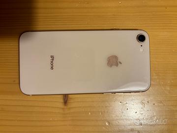 iPhone 8 usato