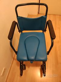Dispositivo sanitario - sedia comoda.