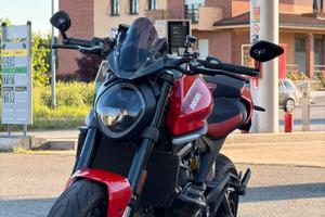 Ducati Monster 937