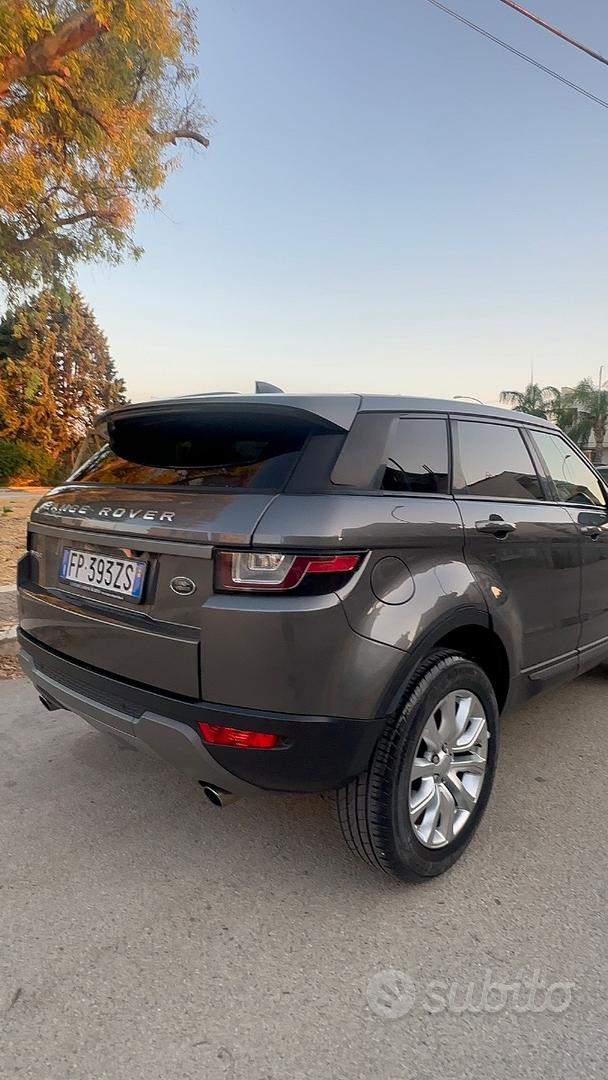 Land Rover Range Rover Evoque 2018 photo 2
