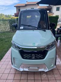 Minicar senza targa