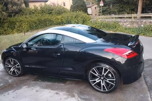 coupé Peugeot rcz 