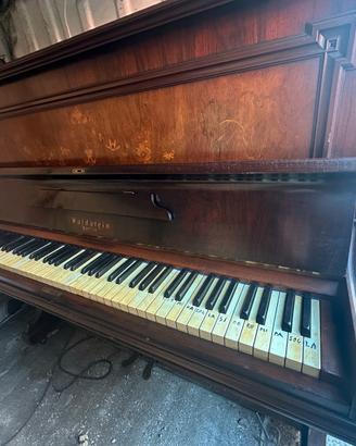 Pianoforte verticale waldestein Berlin