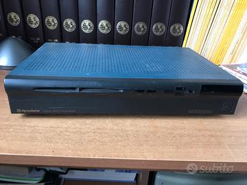 Digital satelite receiver roadstar