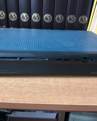 Digital satelite receiver roadstar