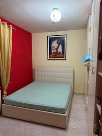 Camera matrimoniale con bagno uso privato