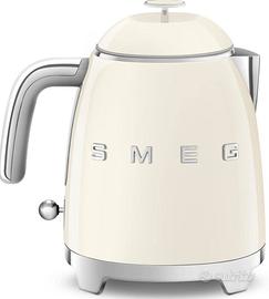 Smeg, Bollitore Elettrico Piccolo KLF05CREU 0,8 L.