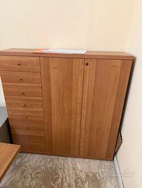 Cassettiera alta con ante e cassetti