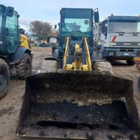 Pala GOMMATA KOMATSU  WA80 POCHE ORE