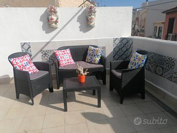 Set divano per esterni. 