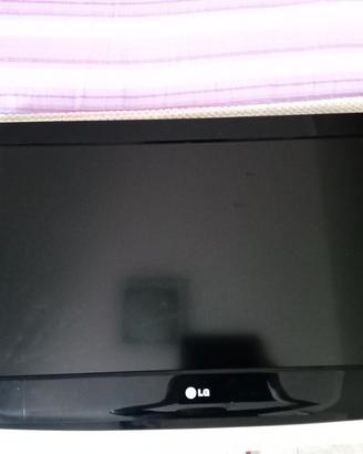 televisore LG 32 pollici anno 2009