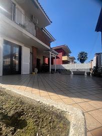 Rif 499 fronte villaggio coppola villa singola
