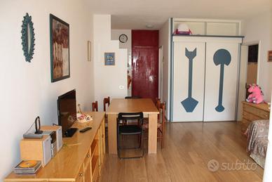 Grazioso bilocale in residence con piscina