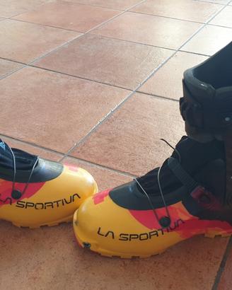 Scarponi Sci Alpinismo La Sportiva Raceborg 26/40.