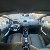 auto in più che buone condizioni